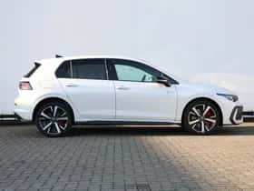 Volkswagen Golf (2026) thumbnail 2