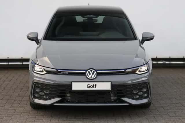 Volkswagen Golf (2026) thumbnail 4