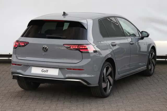 Volkswagen Golf (2026) thumbnail 5