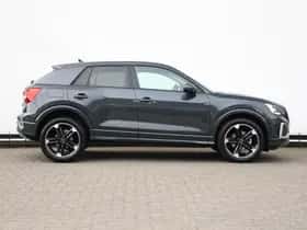 Audi Q2 (2025) thumbnail 2