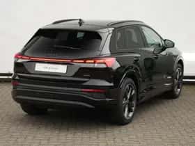 Audi Q4 e-tron (2025) thumbnail 5