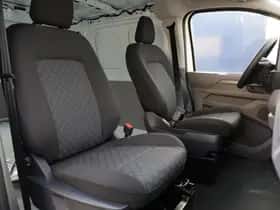 Volkswagen E-Transporter (2026) thumbnail 8