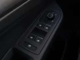 Volkswagen Golf (2026) thumbnail 40