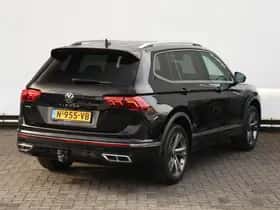 Volkswagen Tiguan (2022) thumbnail 3