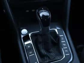 Volkswagen Tiguan (2022) thumbnail 36