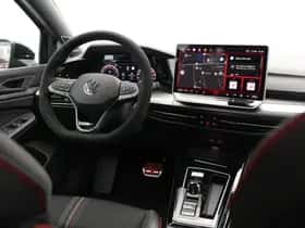 Volkswagen Golf (2026) thumbnail 7