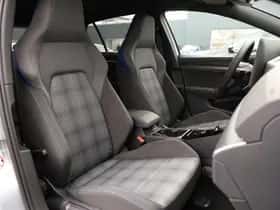 Volkswagen Golf (2026) thumbnail 8