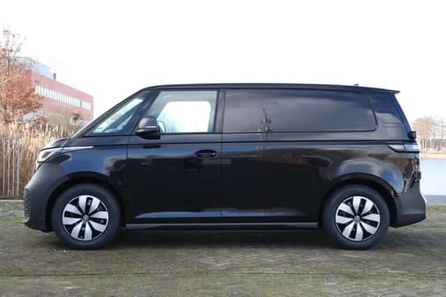 Volkswagen ID. Buzz (2026) thumbnail 3