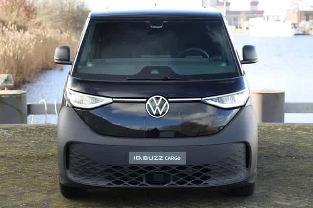 Volkswagen ID. Buzz (2026) thumbnail 4