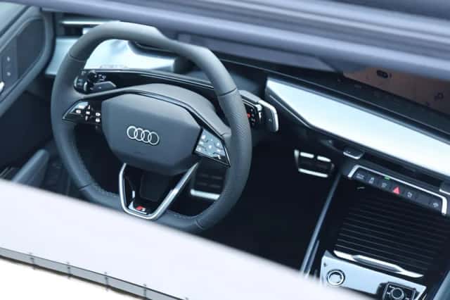 Audi Q3 (2026) thumbnail 23