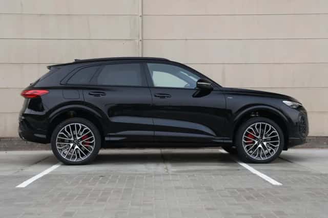 Audi Q5 (2026) thumbnail 2