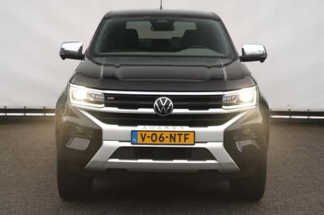 Volkswagen Amarok (2023) thumbnail 4