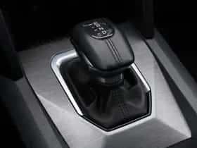 Volkswagen Amarok (2023) thumbnail 35