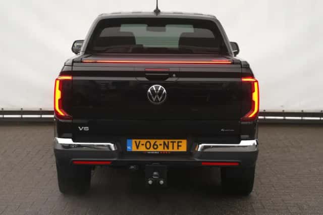 Volkswagen Amarok (2023) thumbnail 6