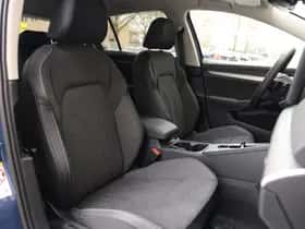 Volkswagen Golf (2026) thumbnail 8