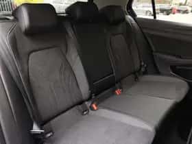 Volkswagen Golf (2026) thumbnail 10