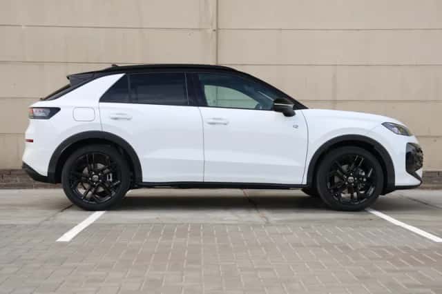 Volkswagen T-Roc (2026) thumbnail 2