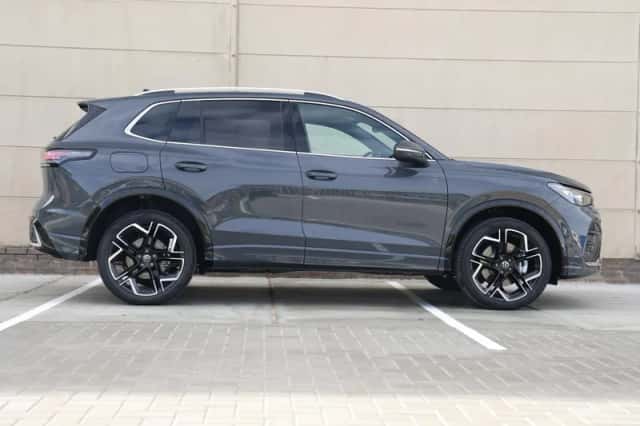 Volkswagen Tiguan (2026) thumbnail 2