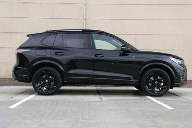 Volkswagen Tiguan (2026) thumbnail 2