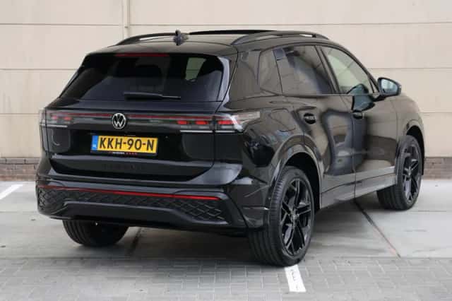 Volkswagen Tiguan (2026) thumbnail 5