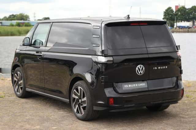 Volkswagen ID. Buzz (2026) thumbnail 12