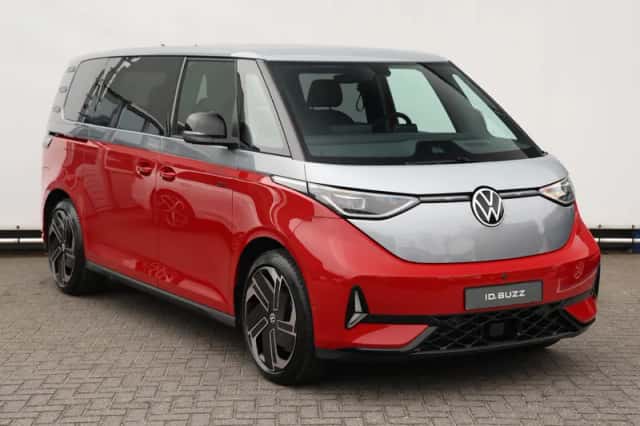 Volkswagen ID. Buzz (2026) thumbnail 3