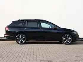 Volkswagen Golf (2026) thumbnail 2