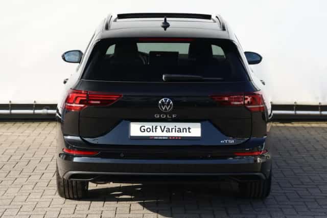 Volkswagen Golf (2026) thumbnail 6