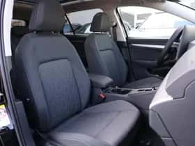 Volkswagen Golf (2026) thumbnail 8