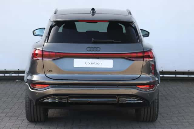 Audi Q6 e-tron (2026) thumbnail 6