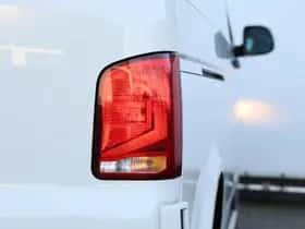 Volkswagen Transporter (2024) thumbnail 16