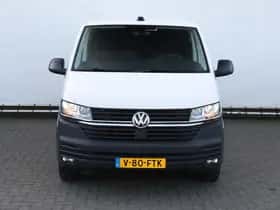 Volkswagen Transporter (2024) thumbnail 4