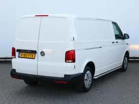 Volkswagen Transporter (2024) thumbnail 5