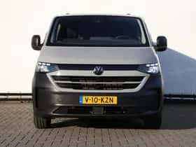 Volkswagen Transporter (2024) thumbnail 12