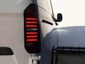 Volkswagen Transporter (2024) thumbnail 15