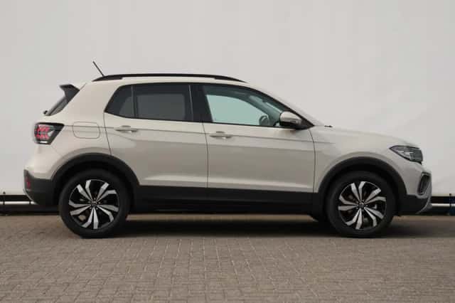 Volkswagen T-Cross (2026) thumbnail 2