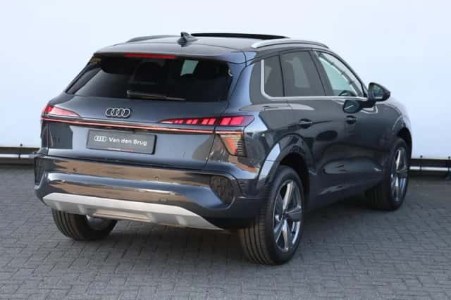 Audi Q3 (2026) thumbnail 5