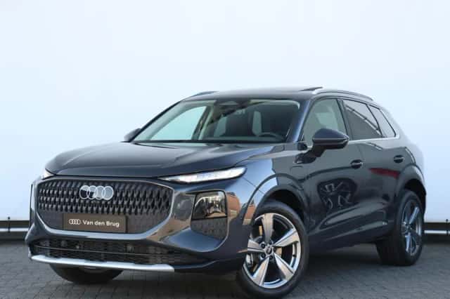 Audi Q3 (2026) thumbnail 1