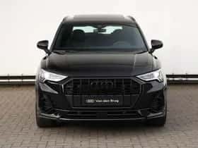 Audi Q3 (2022) thumbnail 4