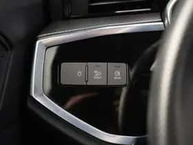 Audi Q3 (2022) thumbnail 39