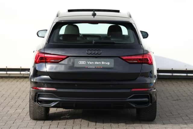 Audi Q3 (2022) thumbnail 6
