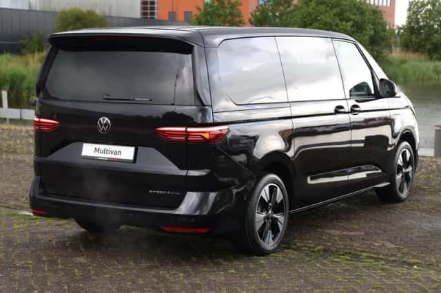 Volkswagen Multivan (2026) thumbnail 5