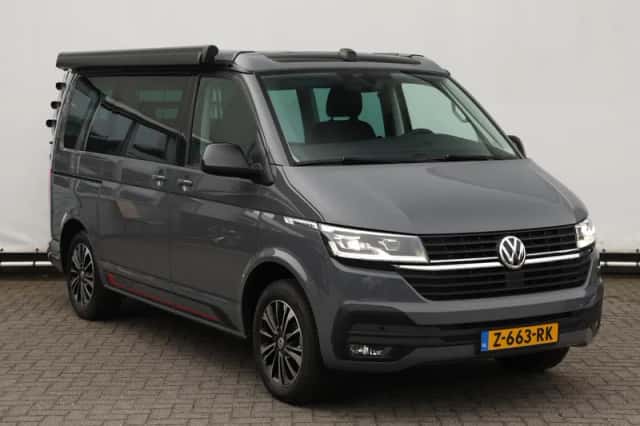 Volkswagen California (2022) thumbnail 3