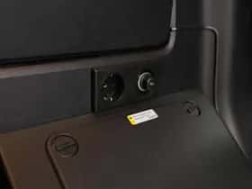 Volkswagen California (2022) thumbnail 22