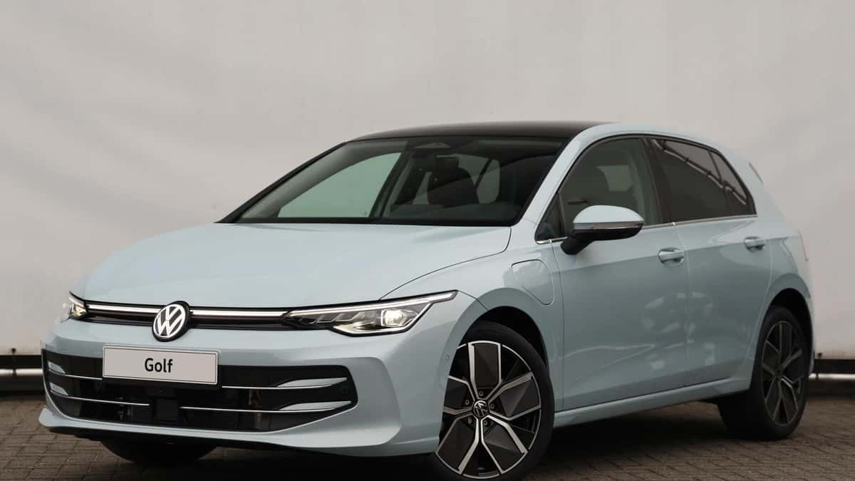 Volkswagen Golf (2026) — foto 1