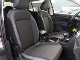 Volkswagen T-Cross (2023) thumbnail 8