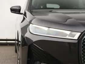 BMW iX (2024) thumbnail 14