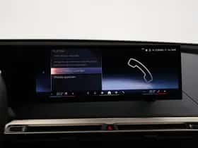 BMW iX (2024) thumbnail 33
