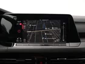 Volkswagen Golf (2022) thumbnail 24