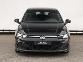 Volkswagen Golf (2022) thumbnail 4